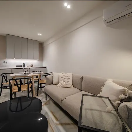 Altamira Family El Duque Apartament *